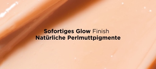 COLLAGEN TECHNOLOGIE.jpg Sofortiger Glow‑Finish mit natürlichen Perlmutpigmenten für ebenmäßige, strahlende Haut